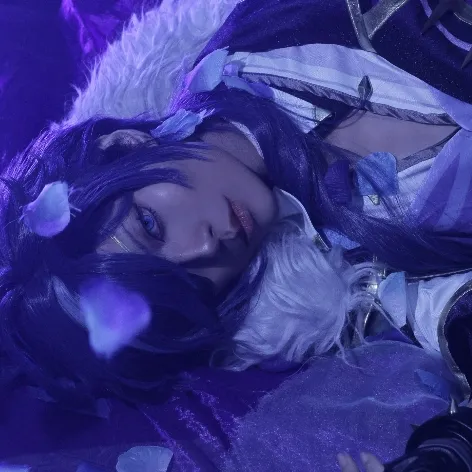 東雲瑠璃