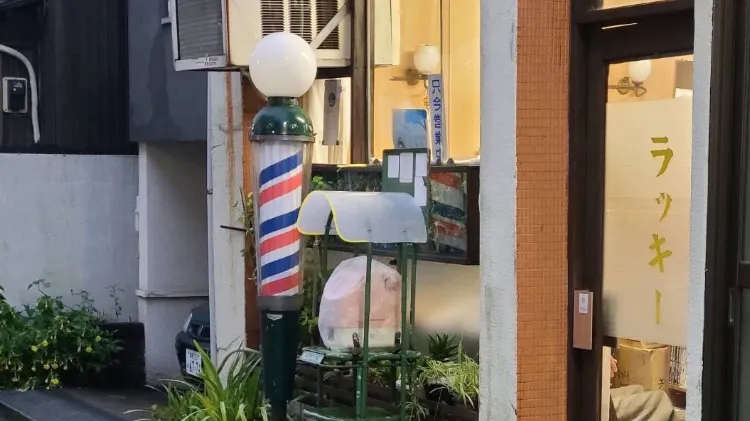 サインポール探しの旅